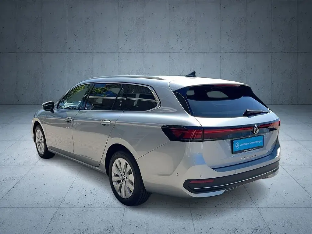 Usata VW Passat Business 150 CV (110 kW) 2025 Argento Station wagon