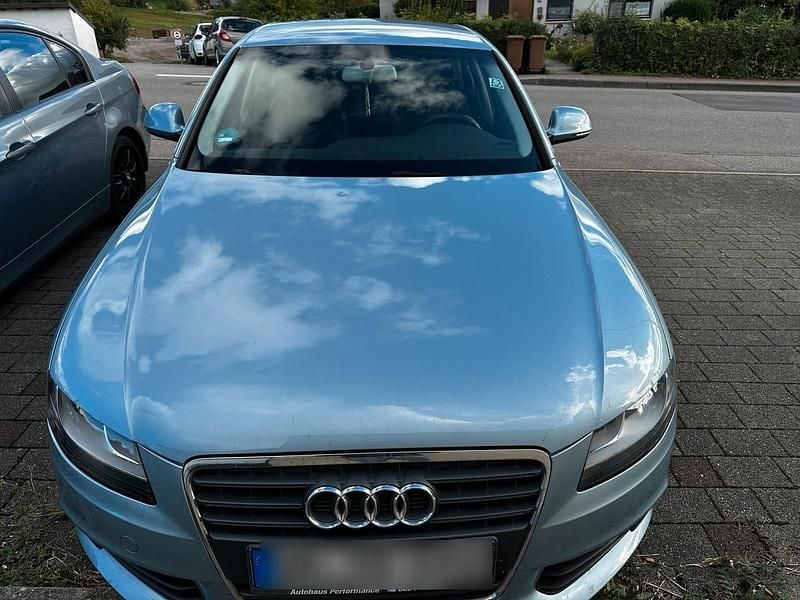Gebraucht Audi A4 160 PS (117 kW) 2008 Blau Limousine