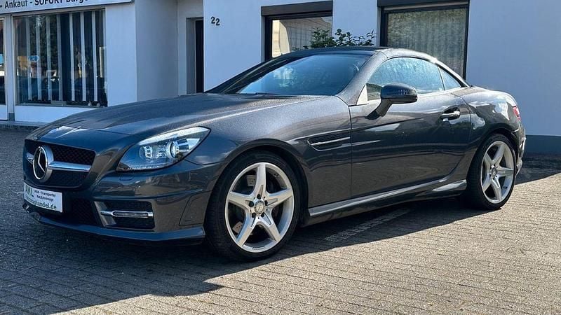Grau Gebraucht 2014 Mercedes SLK250 Sport Cabrio | 20.490 € (Etwas zu teuer) - Bild 1/4