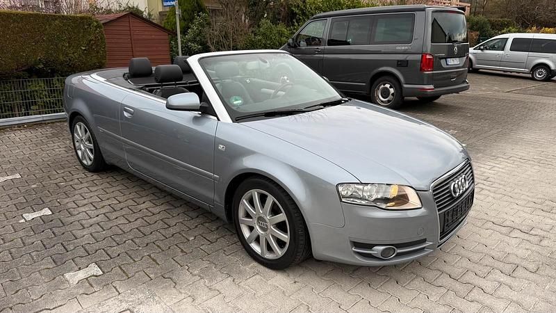 Gebraucht Audi A4 Cabriolet 163 PS (119 kW) 2006 Grau Cabrio