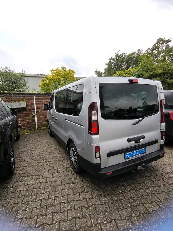 Gebraucht Fiat Talento 145 PS (106 kW) 2018 Silber Van / Kleinbus