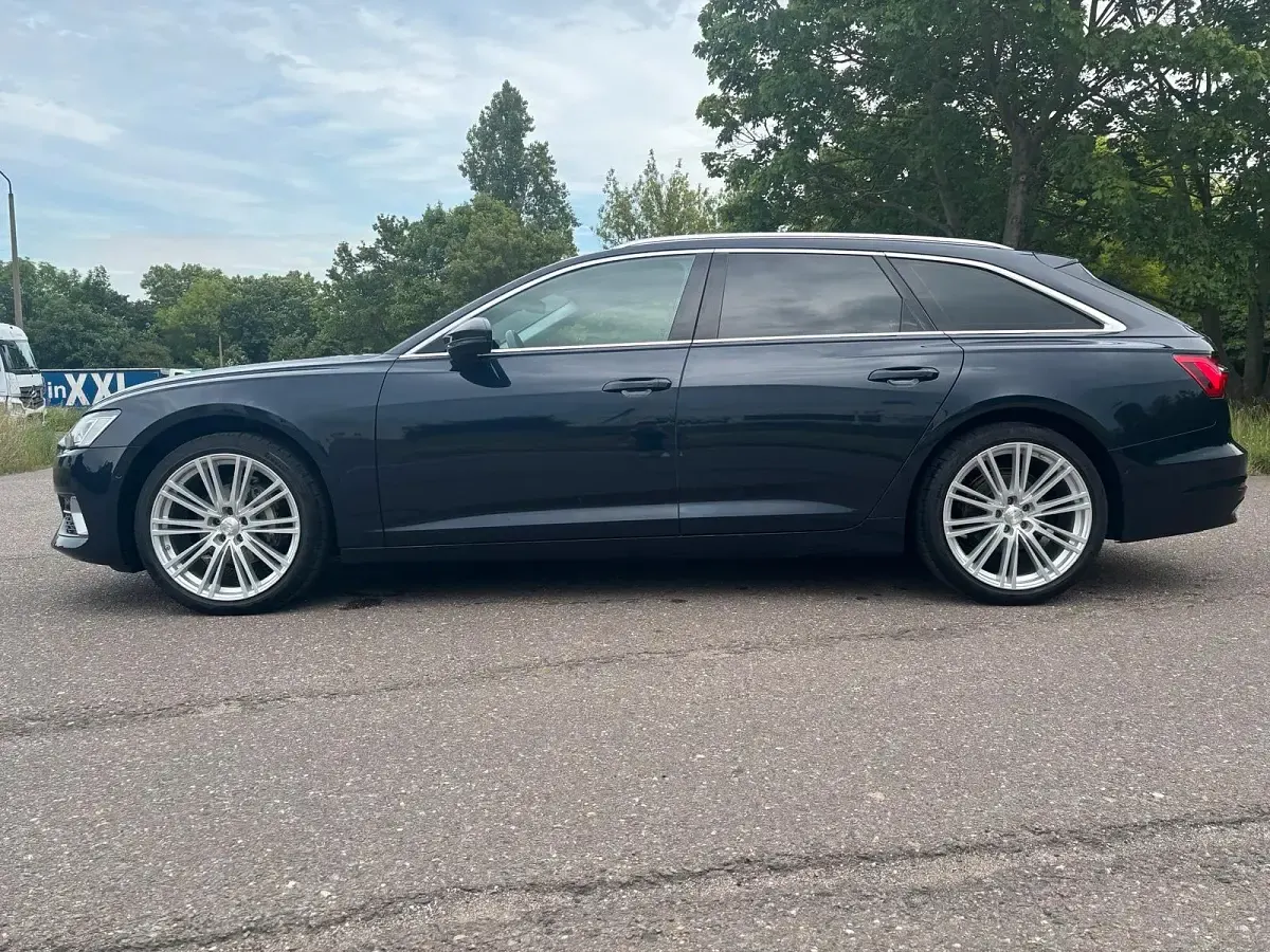 Gebraucht Audi A6 Sport 204 PS (150 kW) 2023 Andere farben Kombi