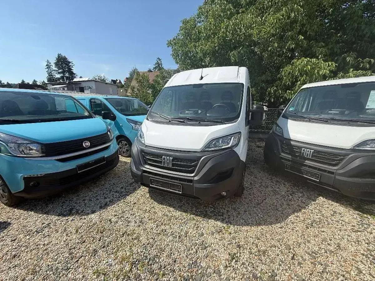 Gebraucht Fiat Ducato 33 140 PS (102 kW) 2023 Weiß Van