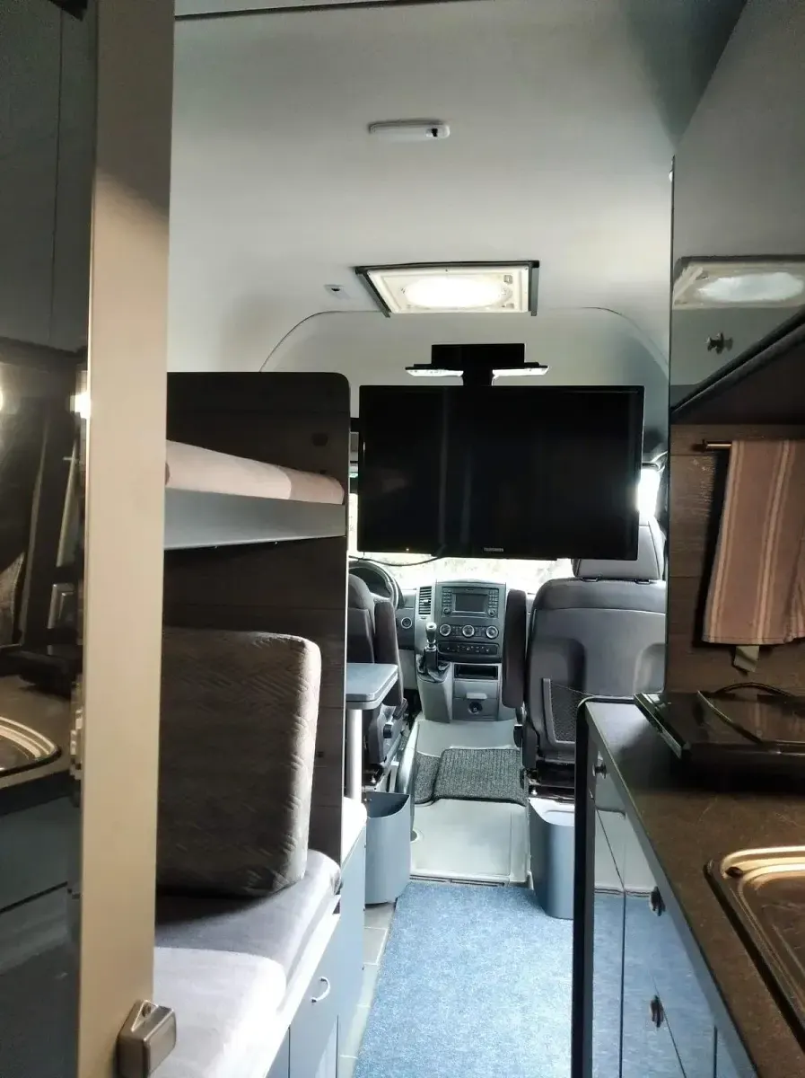 Gebraucht Mercedes Sprinter 163 PS (119 kW) 2015 Silber Van