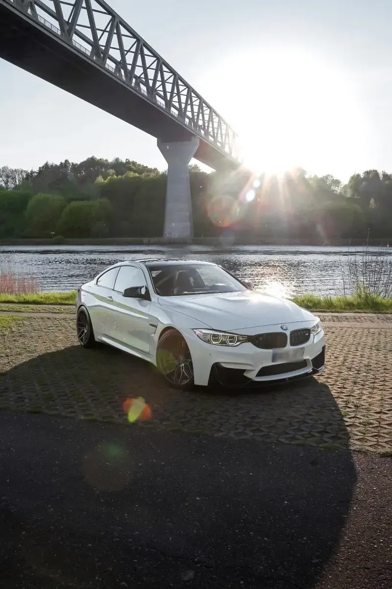 Gebraucht BMW M4 M Performance 560 PS (411 kW) 2015 Weiß Coupé