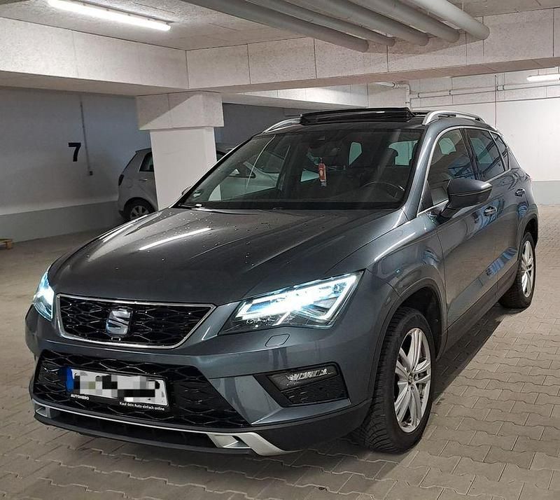 Gebraucht Seat Ateca XCELLENCE 150 PS (110 kW) 2019 Blau SUV