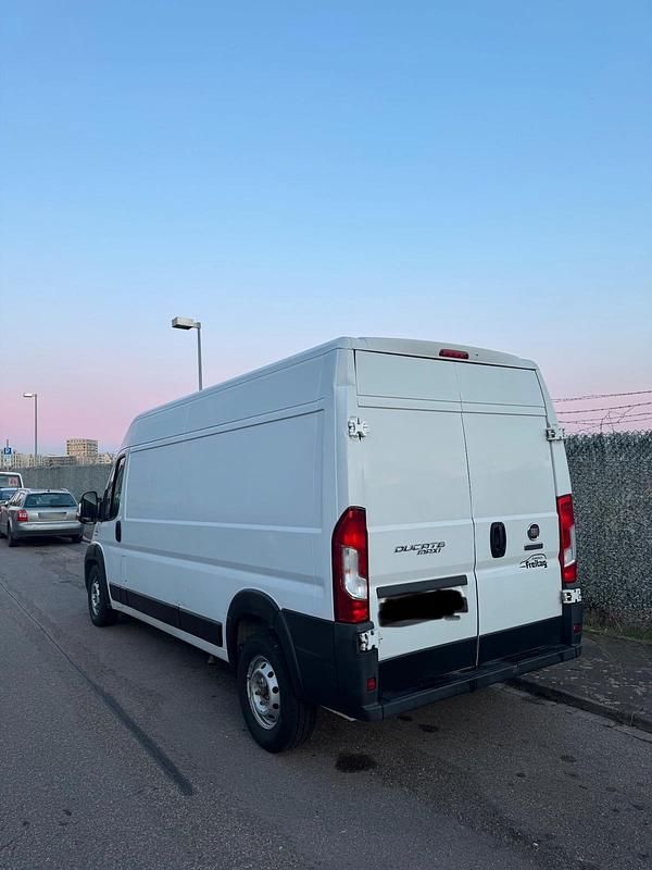 Gebraucht Fiat Ducato 140 PS (102 kW) 2020 Weiß Van
