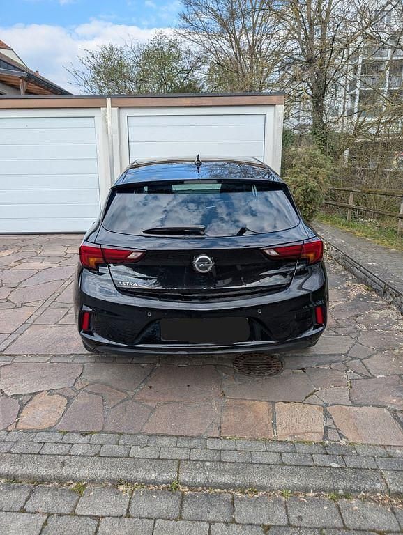 Używany Opel Astra Ultimate 150 KM (110 kW) 2019 Czarny Sedan/Limuzyna