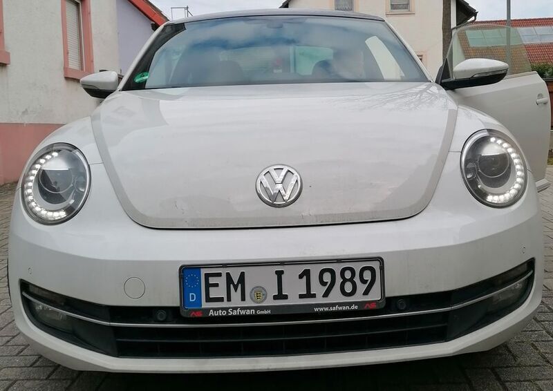 Weiß Gebraucht 2014 VW Beetle Exclusive Limousine | 11.100 € (Fairer Preis) - Bild 1/4