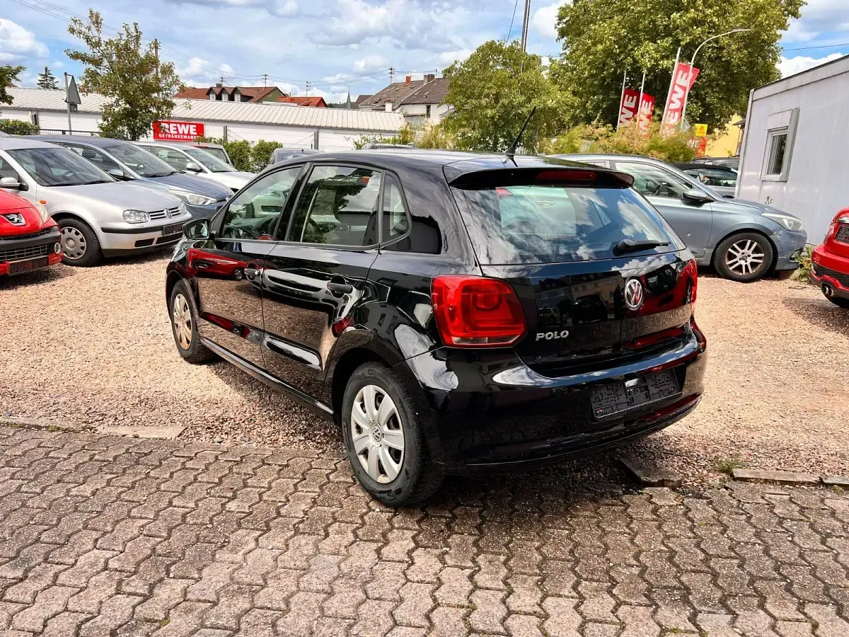 Gebraucht VW Polo 60 PS (44 kW) 2013 Schwarz Kleinwagen