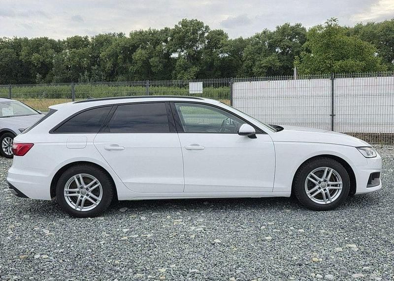 Gebraucht Audi A4 163 PS (119 kW) 2023 Weiß Kombi