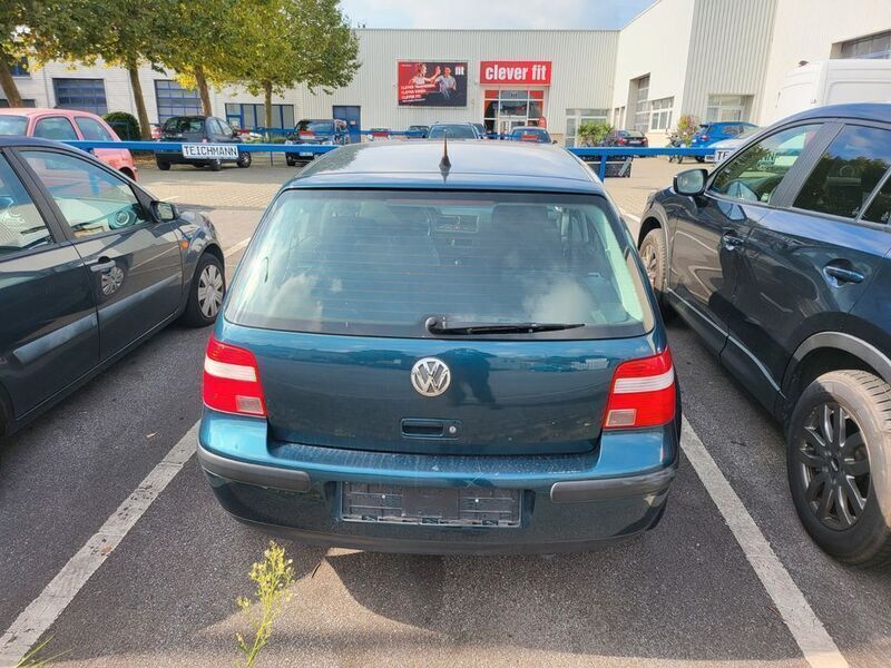 Gebraucht VW Golf IV Comfortline 75 PS (55 kW) 2003 Limousine