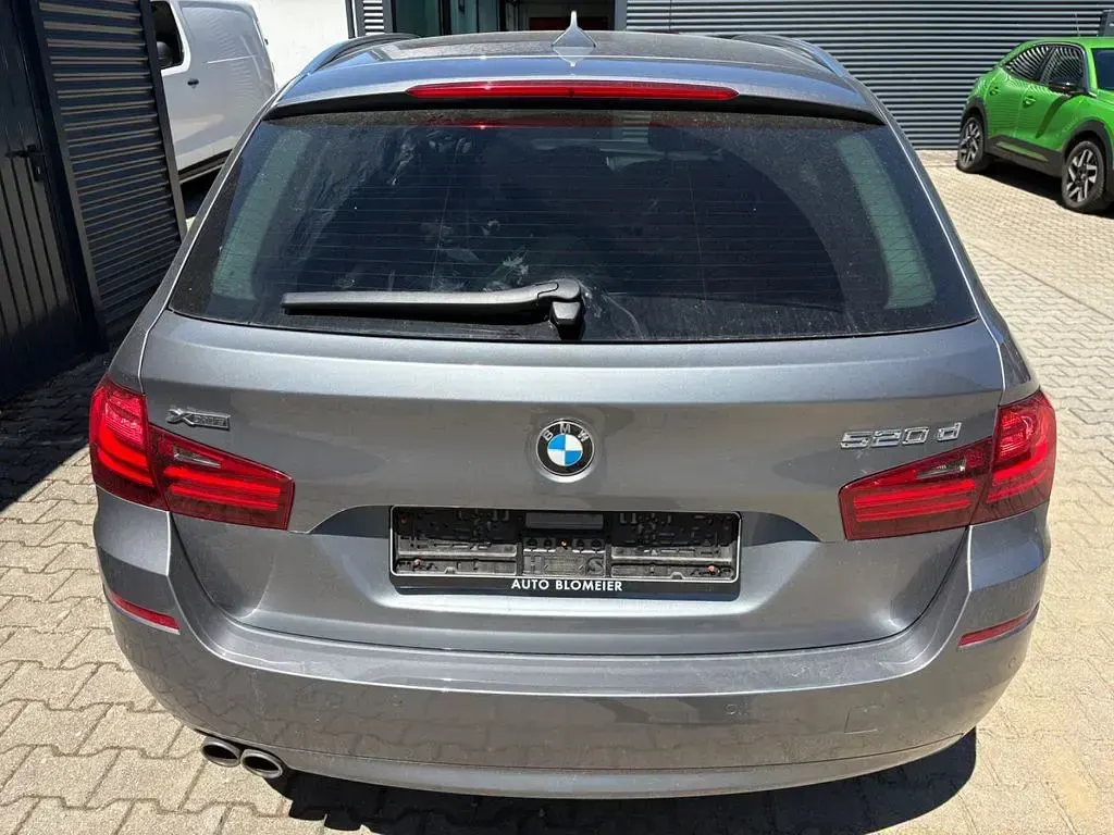 Second-hand BMW 520 190 CP (139 kW) 2015 Gri Break