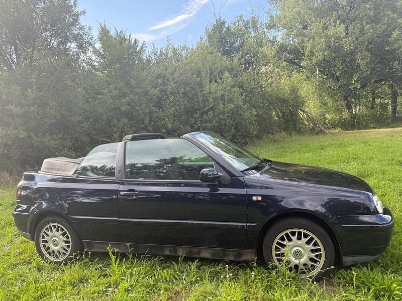 Gebraucht VW Golf Cabriolet 101 PS (74 kW) 1999 Blau Cabrio