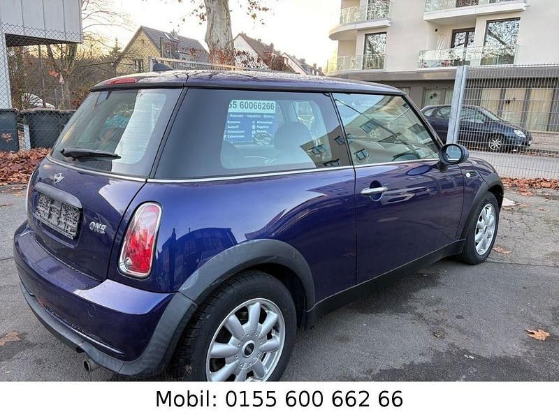 Gebraucht Mini ONE 90 PS (66 kW) 2005 Blau Kleinwagen