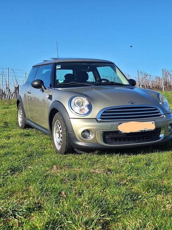 Usado Mini ONE 98 HP (72 kW) 2010 Cinzento Citadino