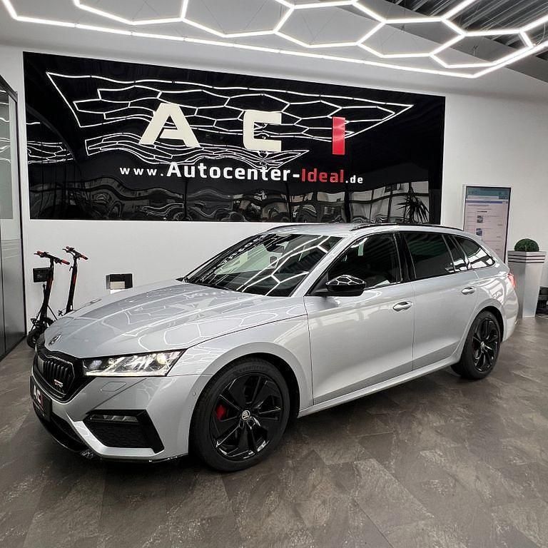 Silber Gebraucht 2021 Skoda Octavia RS Kombi | 24.000 € (Fairer Preis) - Bild 1/4