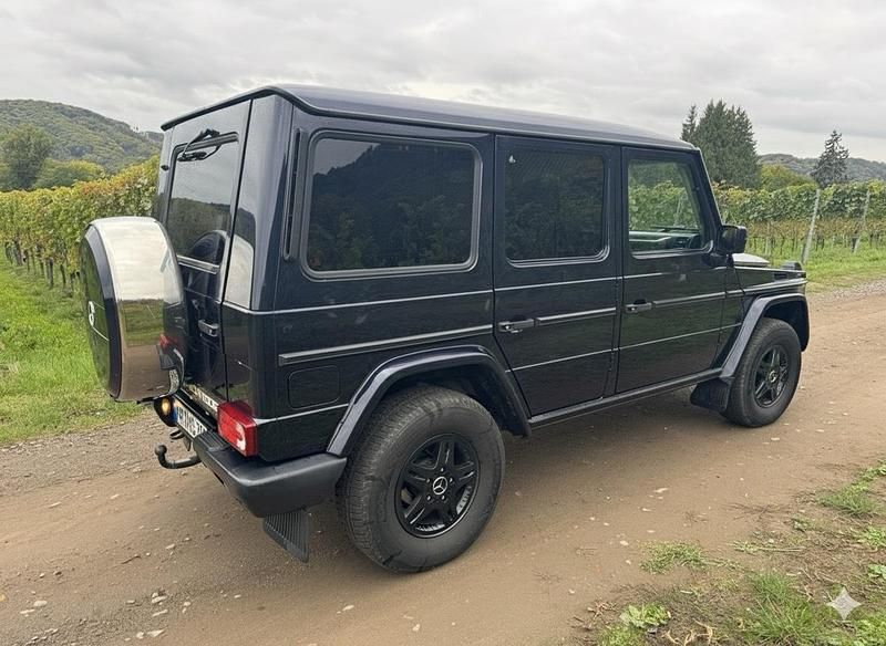 Blau Gebraucht 2010 Mercedes G350 SUV | 41.000 € (Fairer Preis) - Bild 1/4