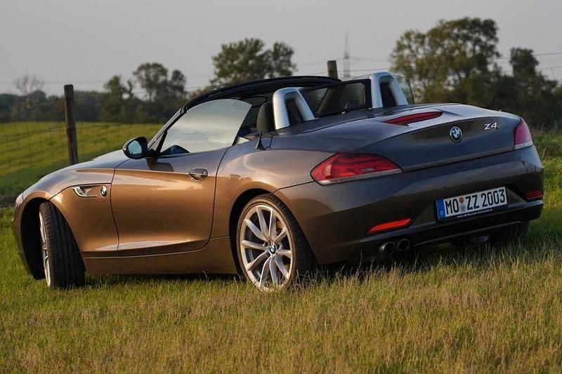 Gebraucht BMW Z4 Sport Line 204 PS (150 kW) 2010 Braun Cabrio