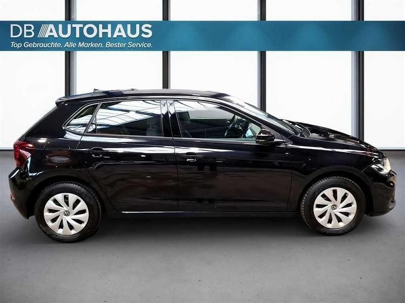Gebraucht VW Polo Life 95 PS (69 kW) 2023 Schwarz Kleinwagen