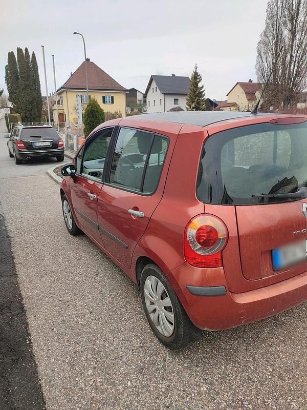 Gebraucht Renault Modus 88 PS (64 kW) 2004 Rot Van / Kleinbus