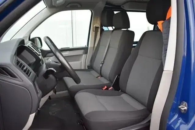 Gebraucht VW T6 140 PS (102 kW) 2015 Blau (deep ocean blue) Van