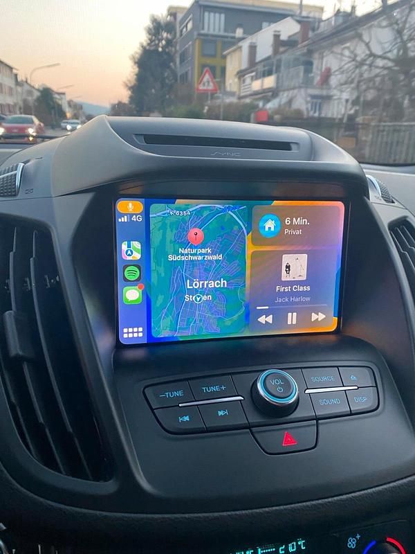 Gebraucht Ford Kuga Titanium 175 PS (128 kW) 2019 Schwarz SUV