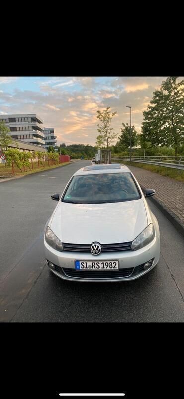 Silber Gebraucht 2011 VW Golf VI Limousine | 6.200 € (Fairer Preis) - Bild 1/4