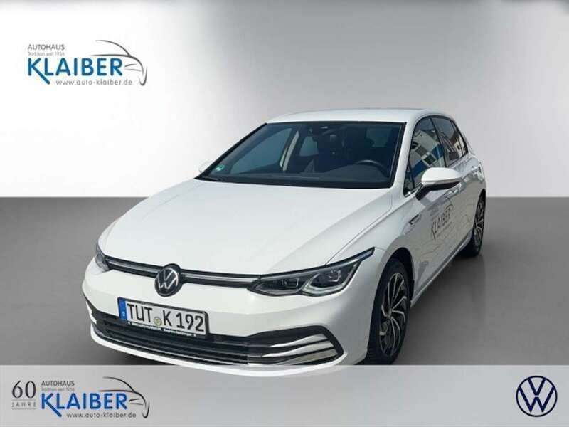 Pure white Gebraucht 2022 VW Golf VIII Style Limousine | 24.990 € (Fairer Preis) - Bild 1/4