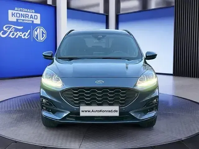 Gebraucht Ford Kuga ST-Line 225 PS (165 kW) 2022 Blau SUV