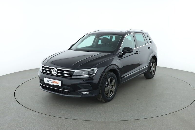 Schwarz Gebraucht 2018 VW Tiguan Highline SUV | 23.940 € (Guter Preis) - Bild 1/4