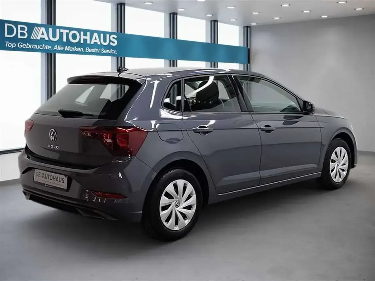 Gebraucht VW Polo Life 95 PS (69 kW) 2024 Grau Kleinwagen