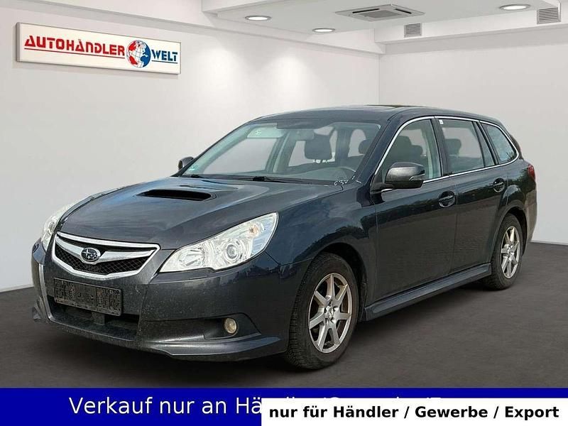 Grau Gebraucht 2012 Subaru Legacy Active Kombi | 2.199 € - Bild 1/3
