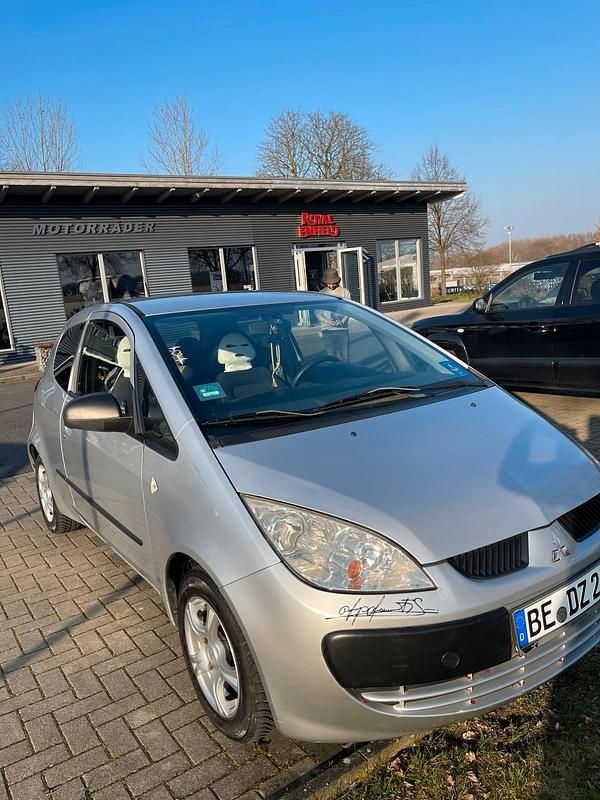 Gebraucht Mitsubishi Colt 75 PS (55 kW) 2009 Kleinwagen