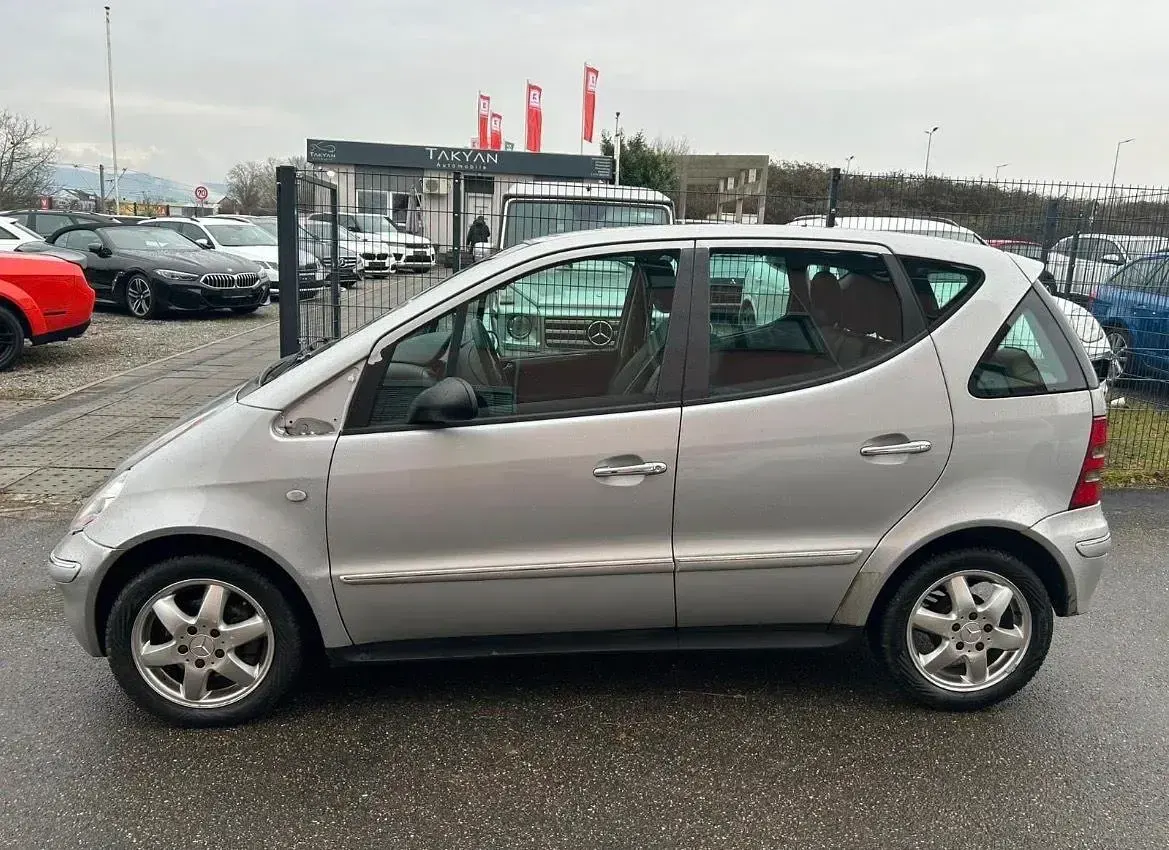 Gebraucht Mercedes A160 102 PS (75 kW) 2001 Silber Kleinwagen