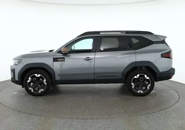 Neu Dacia Bigster Extreme 140 PS (102 kW) 2026 Grau SUV