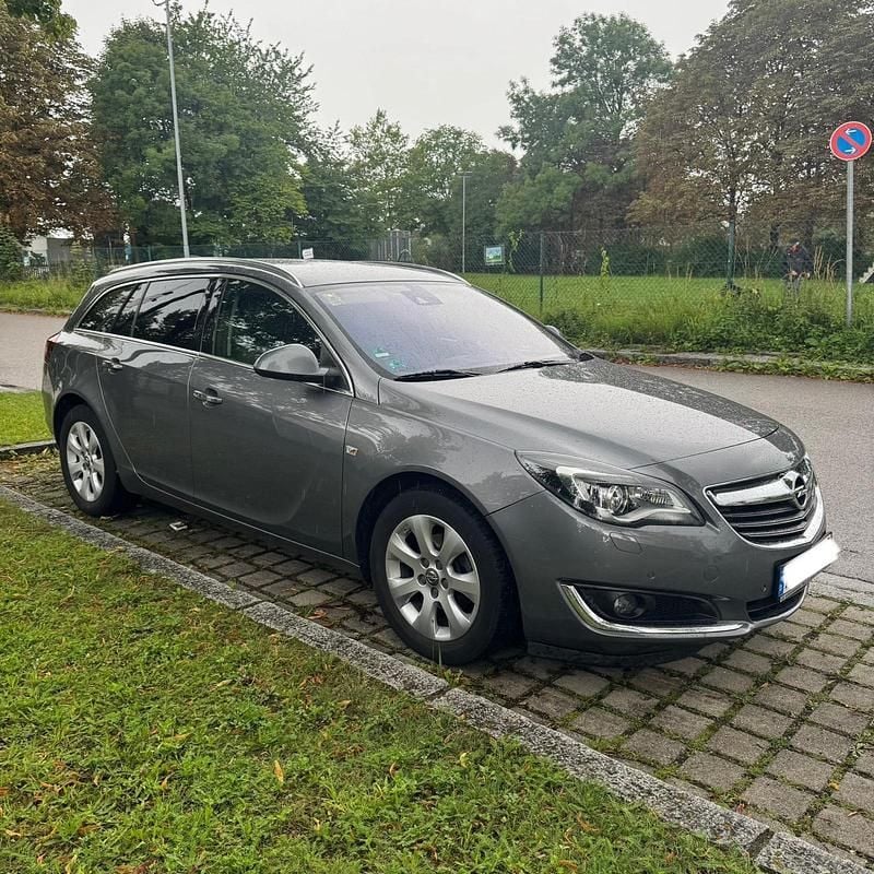 Grau Gebraucht 2016 Opel Insignia Innovation Kombi | 4.900 € (Superpreis) - Bild 1/4