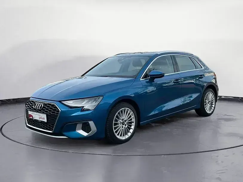 Gebraucht Audi A3 Advanced 110 PS (80 kW) 2022 Blau Limousine
