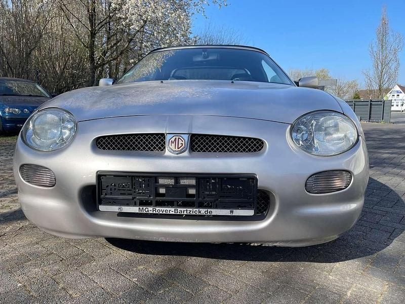 Gebraucht MG F 120 PS (88 kW) 2000 Silber Cabrio