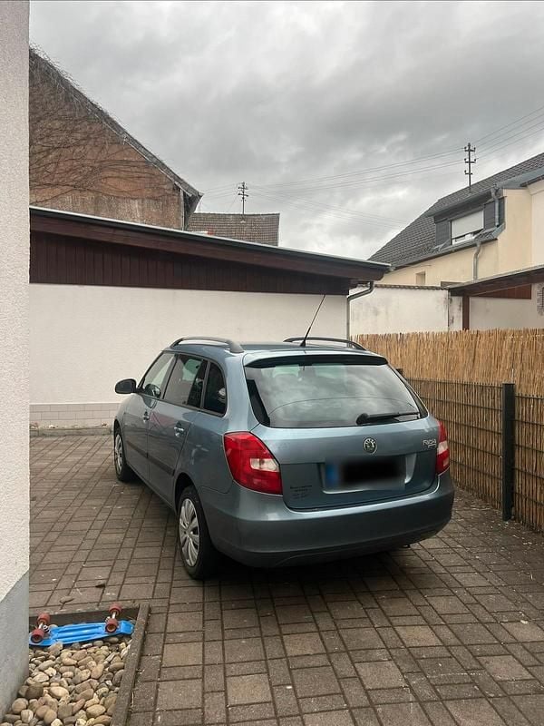 Gebraucht Skoda Fabia 73 PS (53 kW) 2008 Kombi