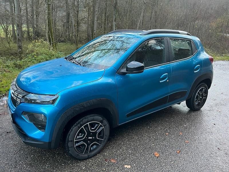 Blau Gebraucht 2023 Dacia Spring Comfort Plus Kleinwagen | 9.000 € (Superpreis) - Bild 1/4