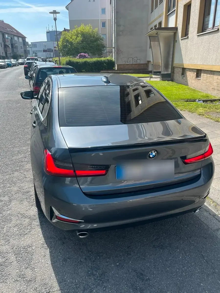 Gebraucht BMW 330 265 PS (194 kW) 2020 Grau Limousine