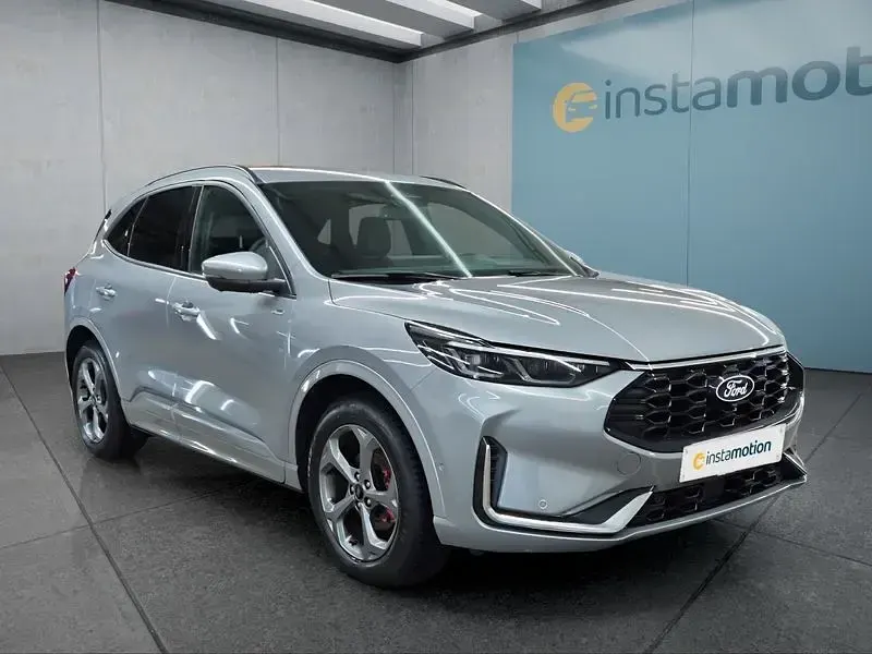 Gebraucht Ford Kuga ST-Line X 186 PS (136 kW) 2024 Silber SUV