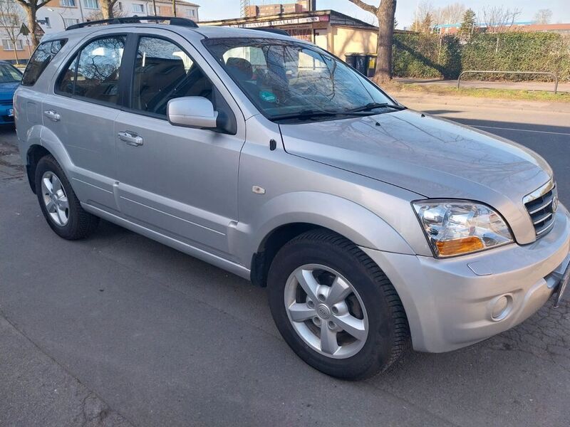 Gebraucht Kia Sorento 170 PS (125 kW) 2009 Silber SUV