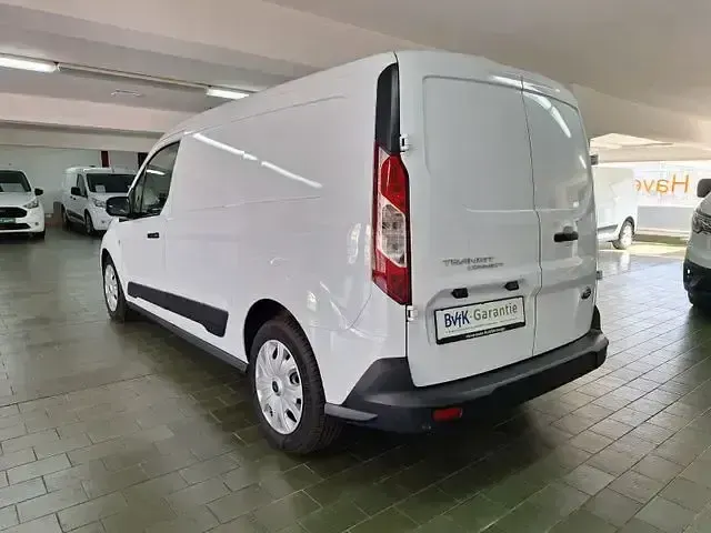 Używany Ford Transit Connect Trend 101 KM (74 kW) 2023 Biały Minivan