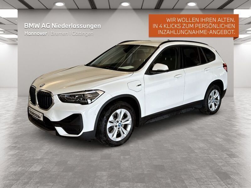 Weiß Gebraucht 2022 BMW X1 SUV | 24.807 € (Guter Preis) - Bild 1/4