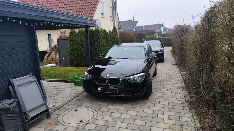 Gebraucht BMW 116 136 PS (100 kW) 2012 Schwarz Kleinwagen