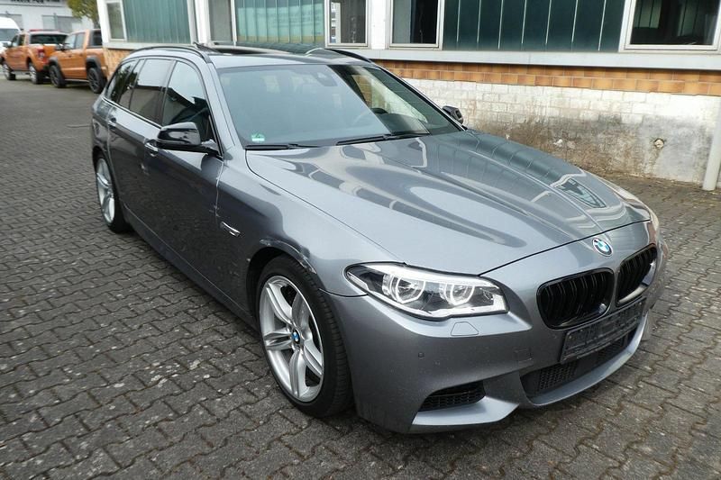 Gebraucht BMW M550 M Sport 381 PS (280 kW) 2015 Grau Limousine