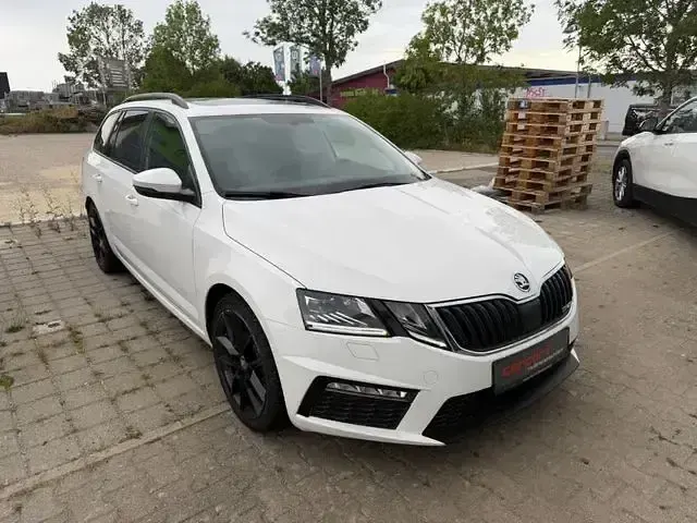 Gebraucht Skoda Octavia RS 184 PS (135 kW) 2018 Andere Kombi