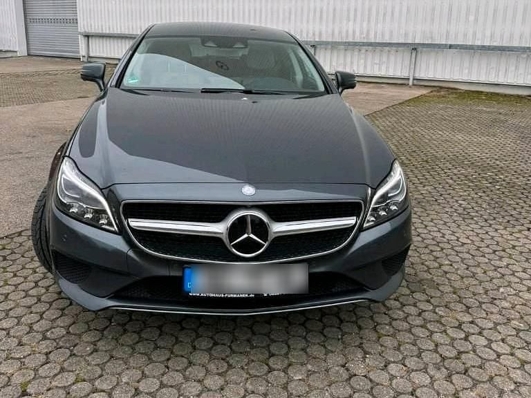 Silber Gebraucht 2016 Mercedes CLS350 Kombi | 17.300 € (Fairer Preis) - Bild 1/4